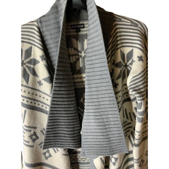 Express Cardigan Womens Small Petite Snowflake Isle Pattern Merino Wool Sweater - Picture 5 of 10